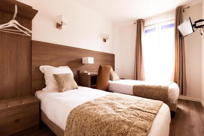 Le Theatre Hotell Suresnes Eksteriør bilde