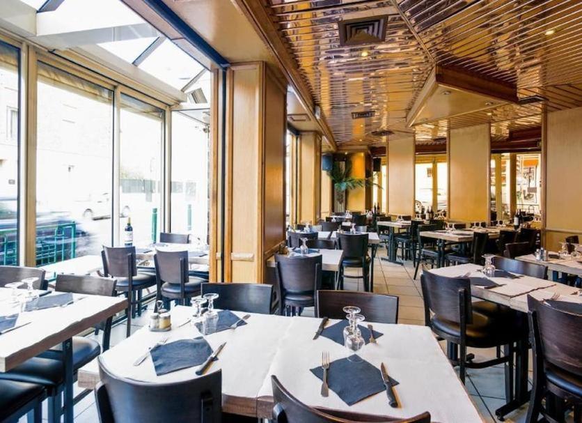 Le Theatre Hotell Suresnes Eksteriør bilde